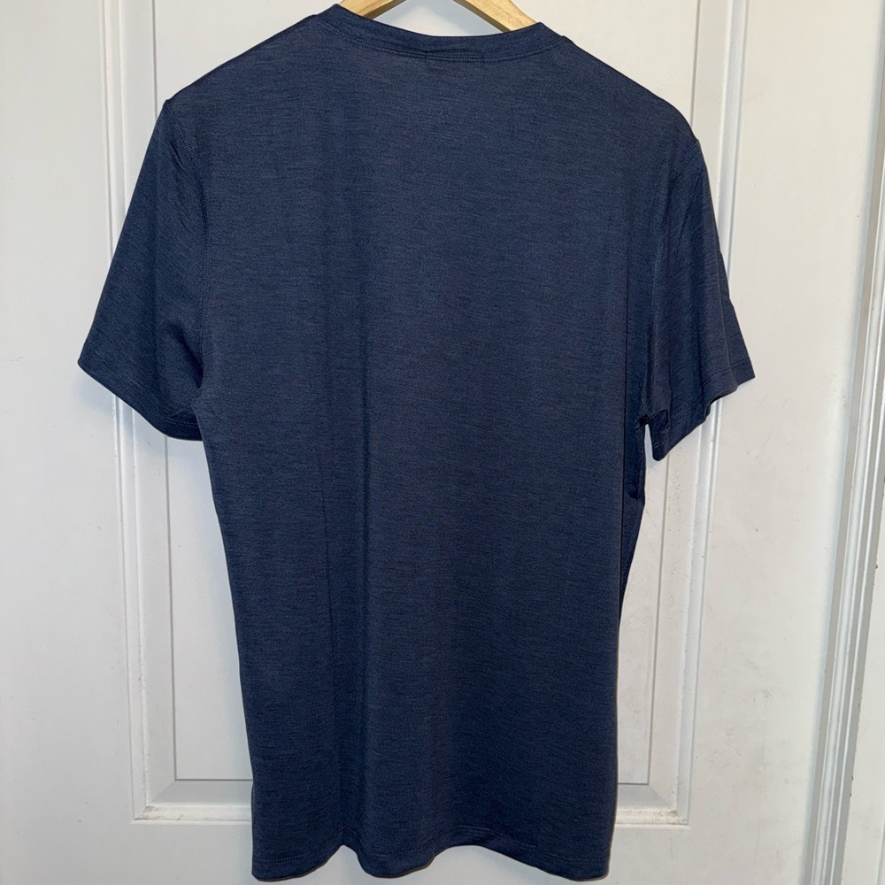 Marine Layer Re-Spun NWT Ultra-Soft "Air Crew Tee" in Vintage Indigo - Picture 4 of 8